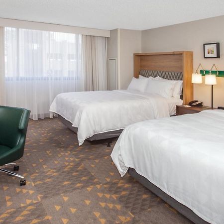 Holiday Inn Bridgeport-Trumbull-Fairfield, An Ihg Hotel Exterior photo